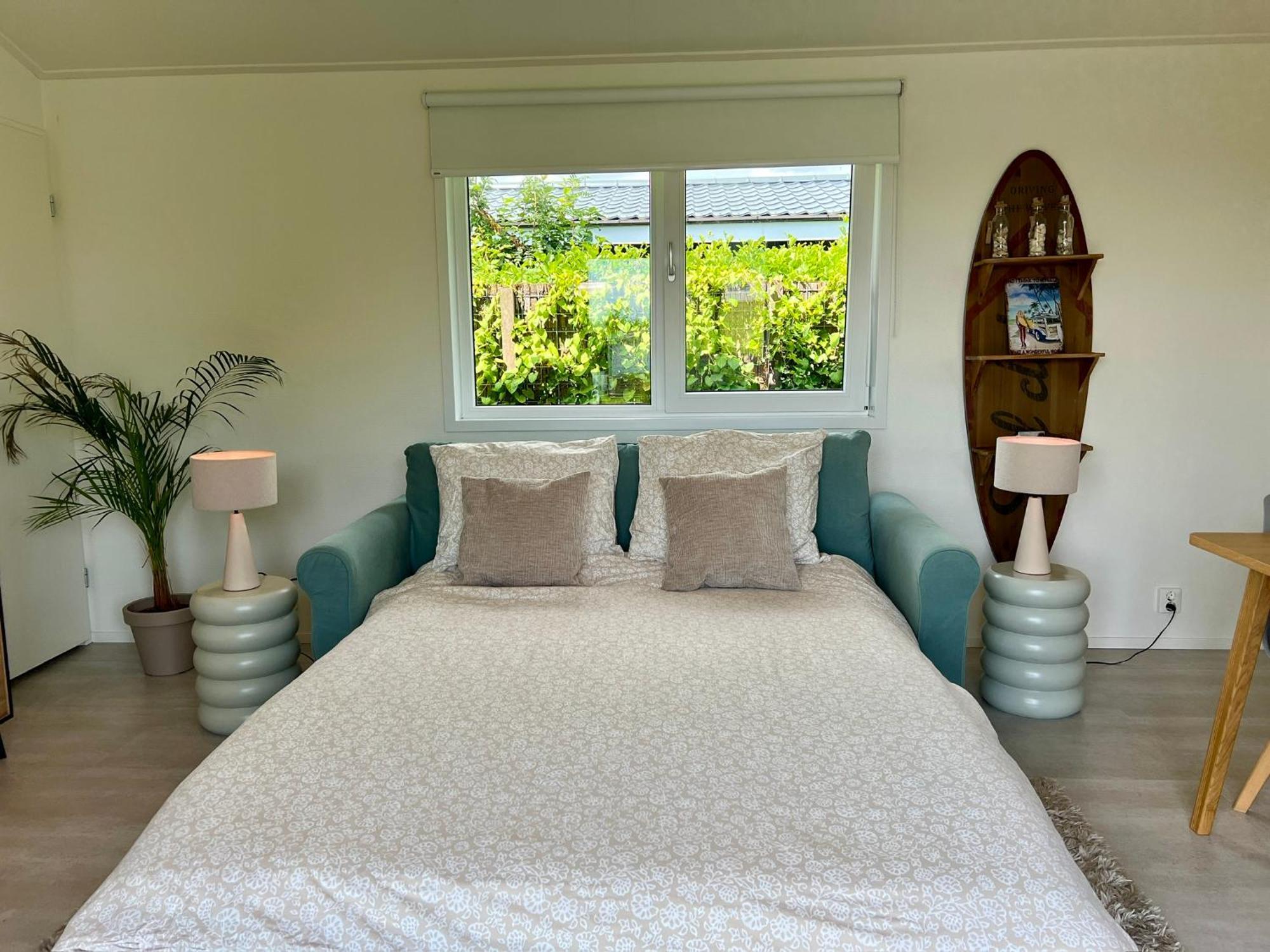 New - The Surf Shack - On A Lake Near Amsterdam! Vinkeveen Ngoại thất bức ảnh